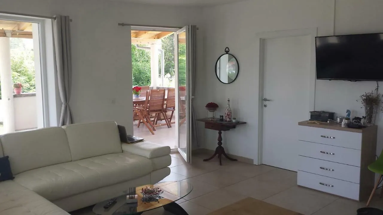Nina Villa Rab Town