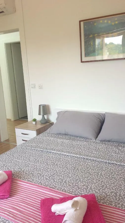Nina Villa Rab Town